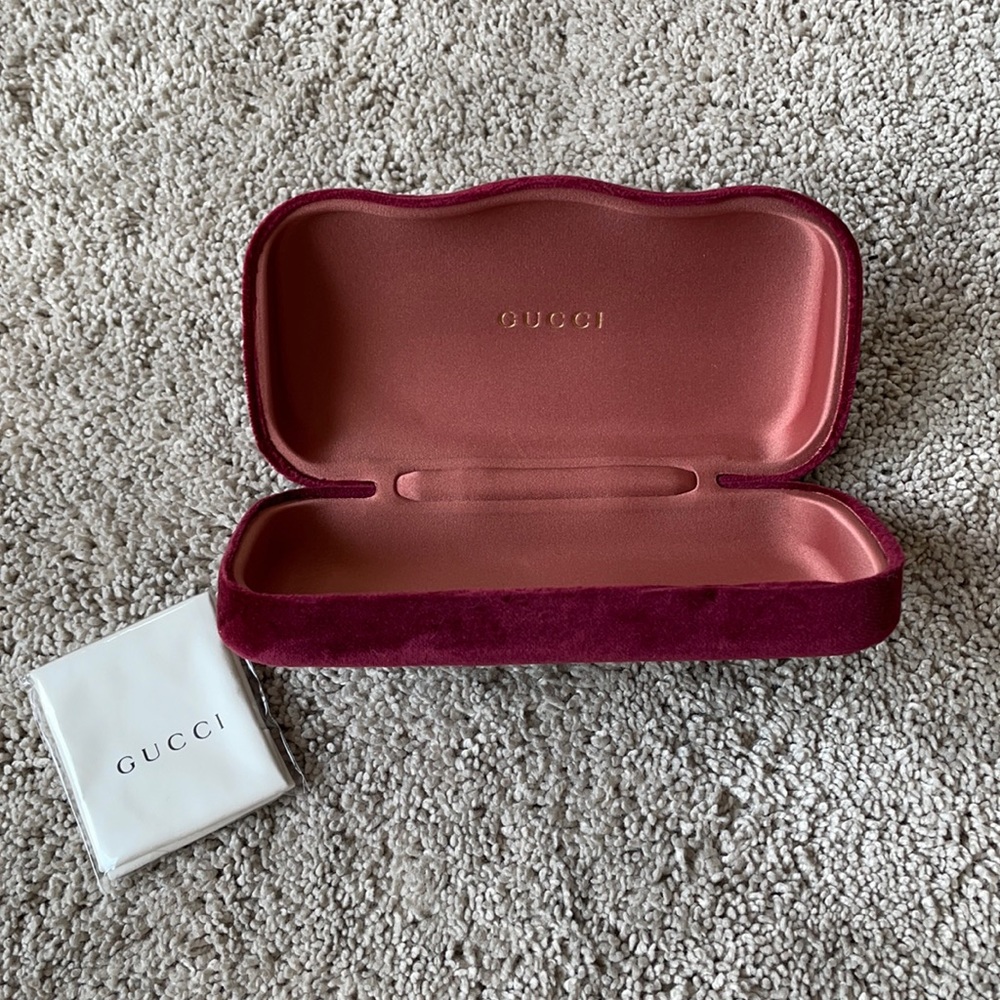 Gucci velvet sunglass case
